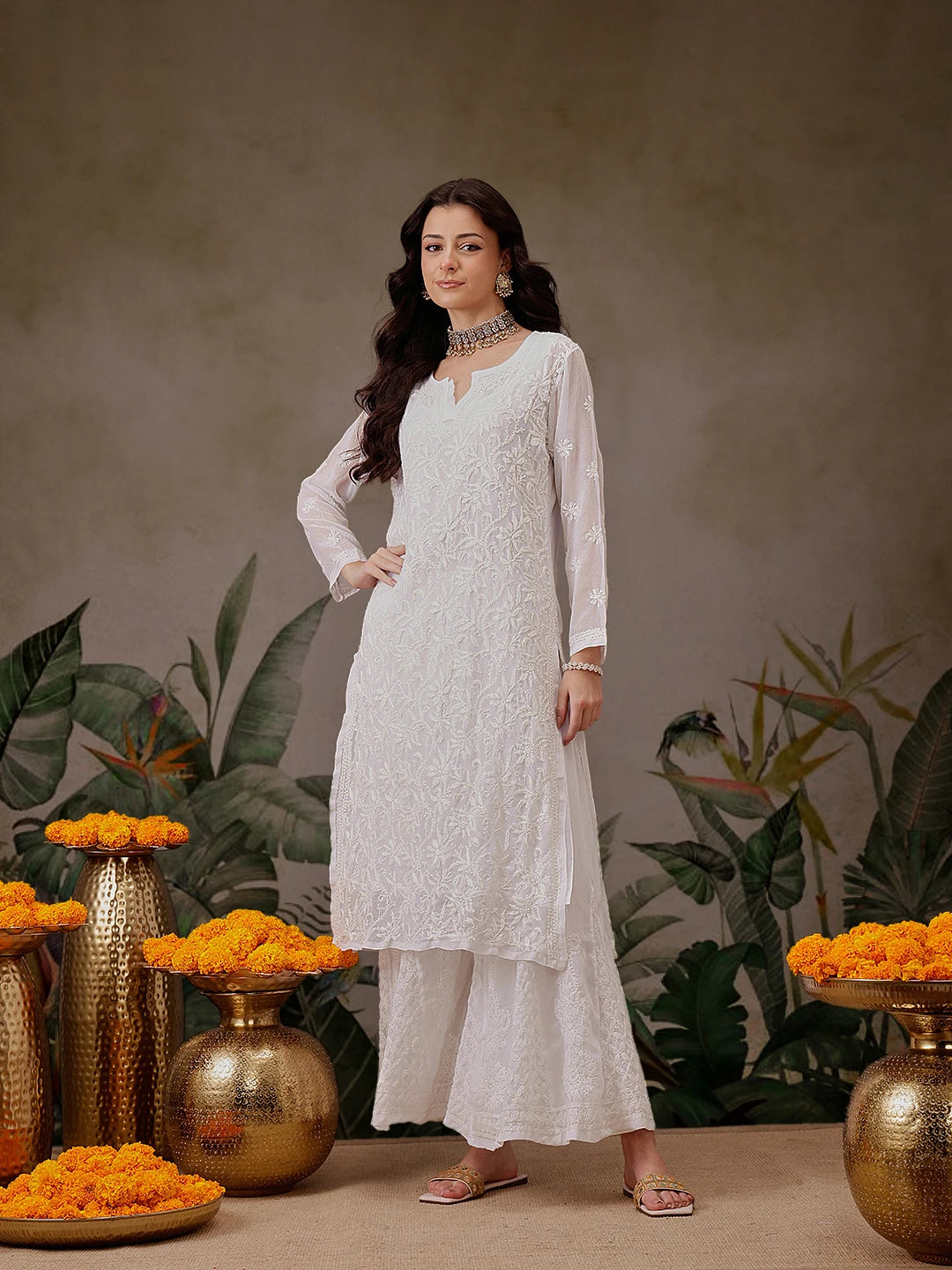 Ada Hand Embroidered White Georgette Lucknowi Chikankari Straight Kurta With Slip A100345