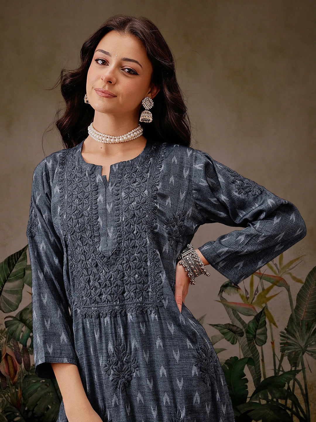 Ada Hand Embroidered Charcoal Grey Cotton Lucknowi Chikankari Straight Kurta A411721