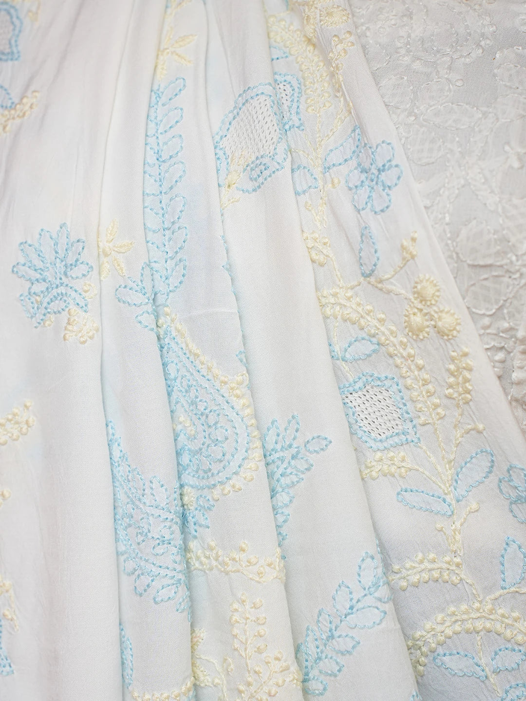 Ada Hand Embroidered White Cotton Lucknowi Chikankari Saree and Blouse 01A635412