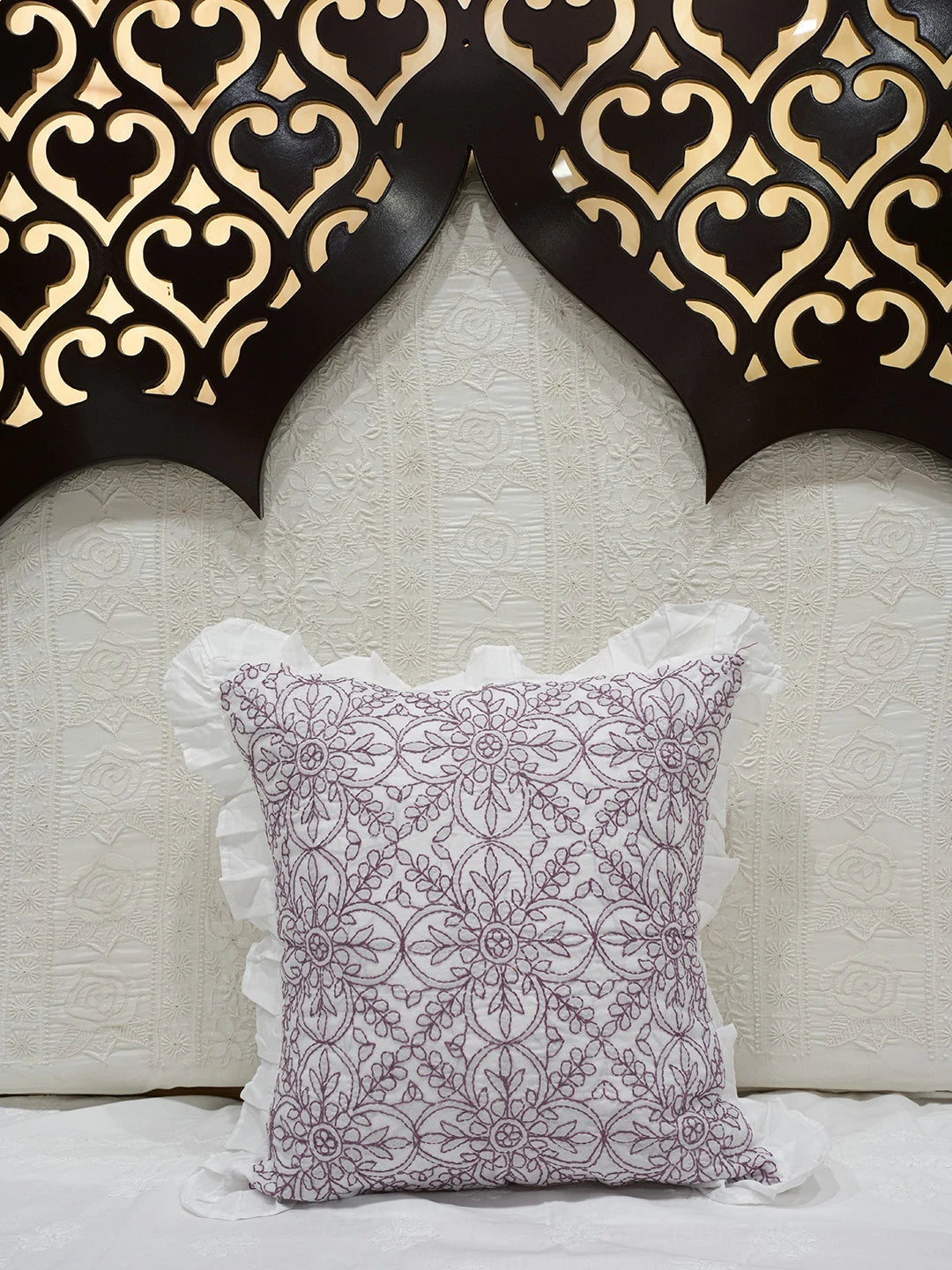 Ada Hand Embroidered White Cotton Lucknowi Chikankari Cushion Cover 01A665395