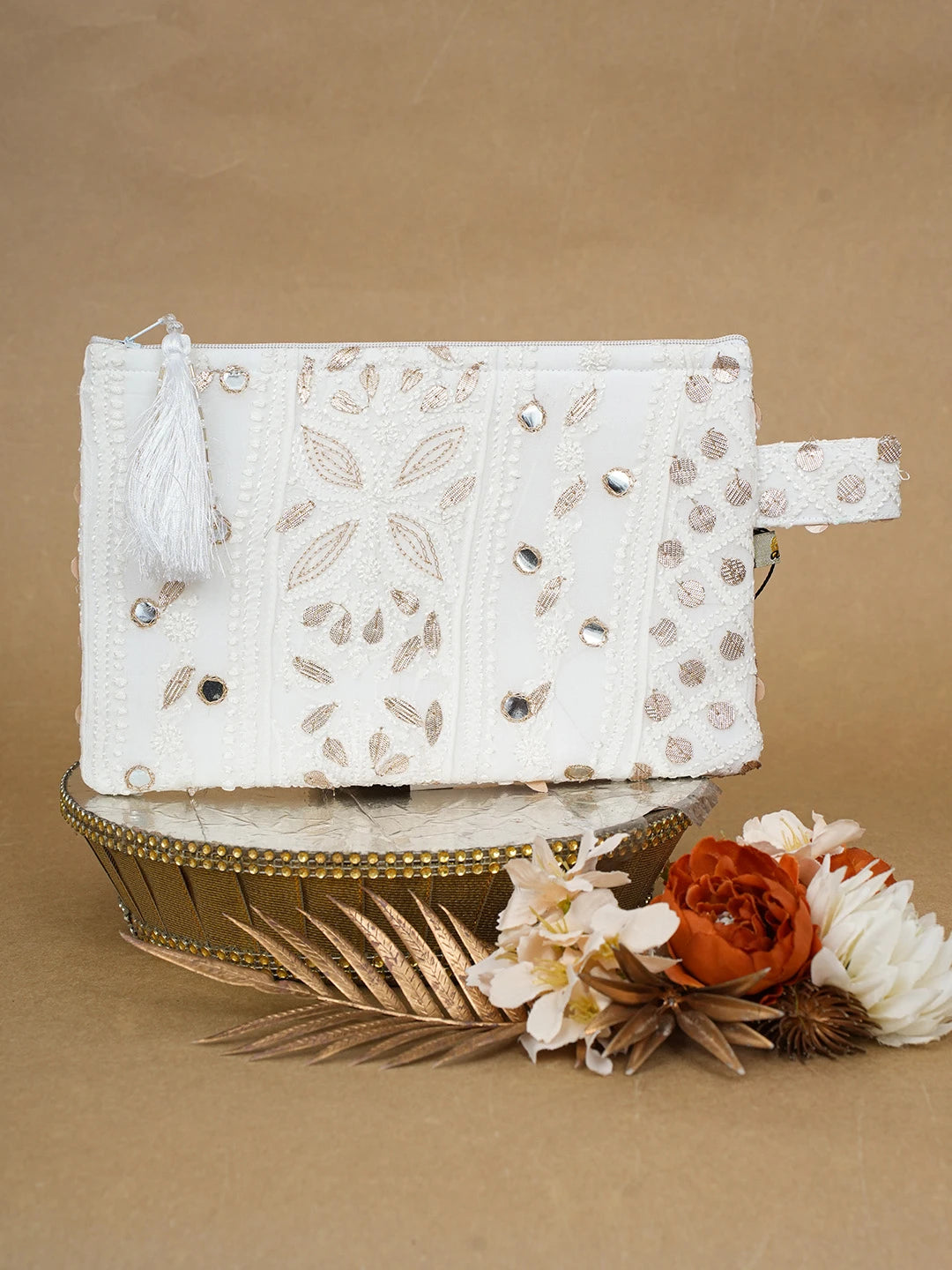 Ada Hand Embroidered White Viscose Georgette Lucknowi Chikankari Pouch with Zari Work 01A696882