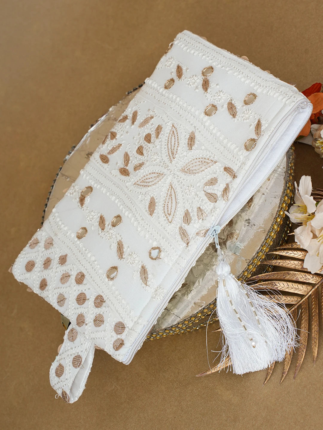 Ada Hand Embroidered White Viscose Georgette Lucknowi Chikankari Pouch with Zari Work 01A696882