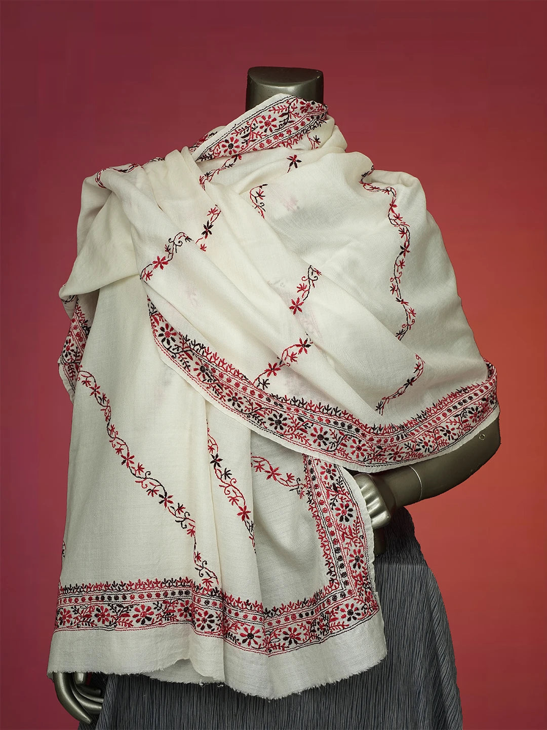 Ada Hand Embroidered White Pashmina Lucknowi Chikankari Do Taar Shawl 01A536061