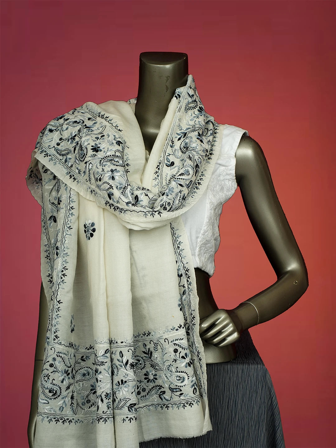 Ada Hand Embroidered White Pashmina Lucknowi Chikankari Do Taar Shawl 01A536052