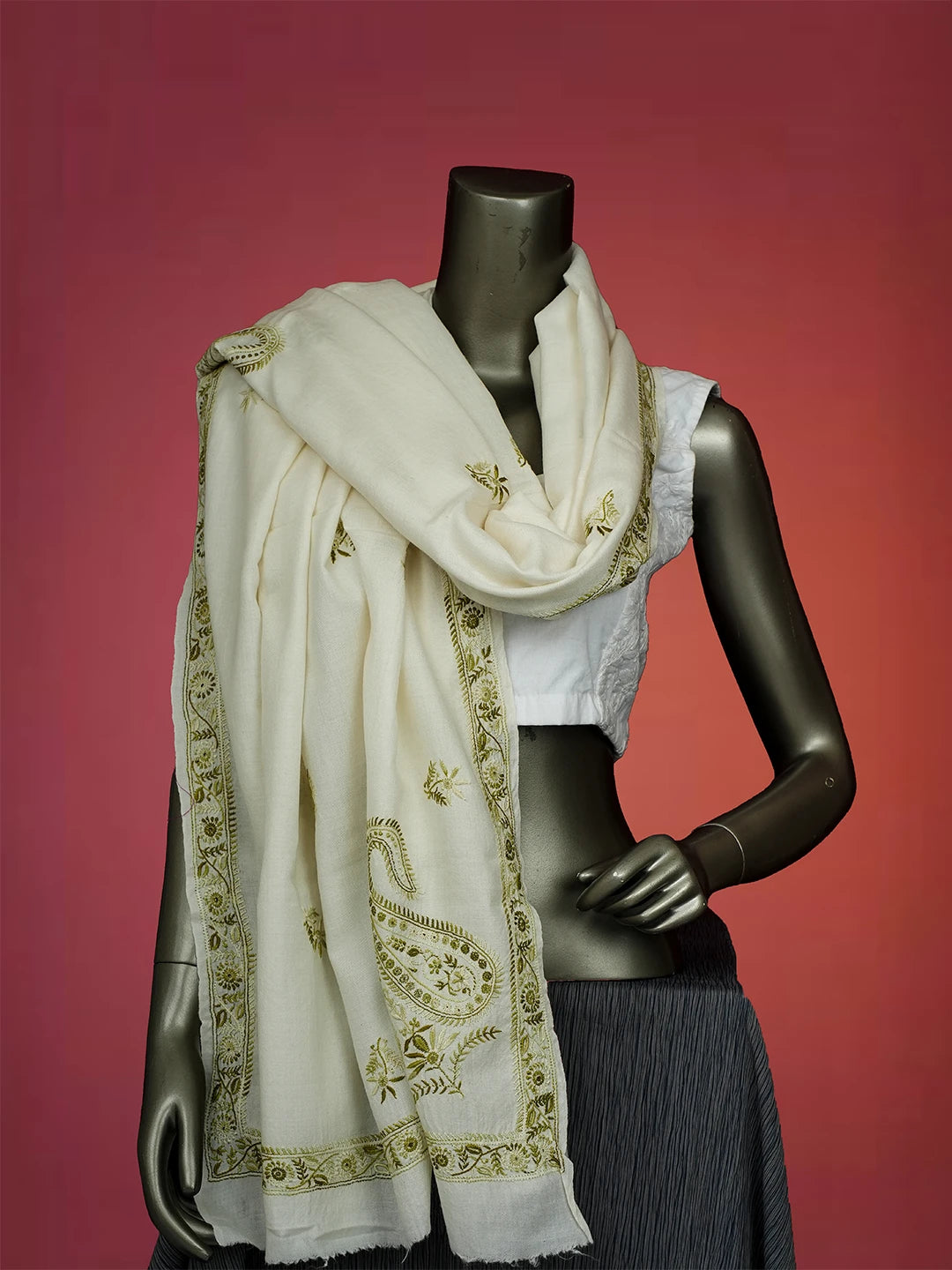 Ada Hand Embroidered White Pashmina Lucknowi Chikankari Do Taar Shawl 01A536070