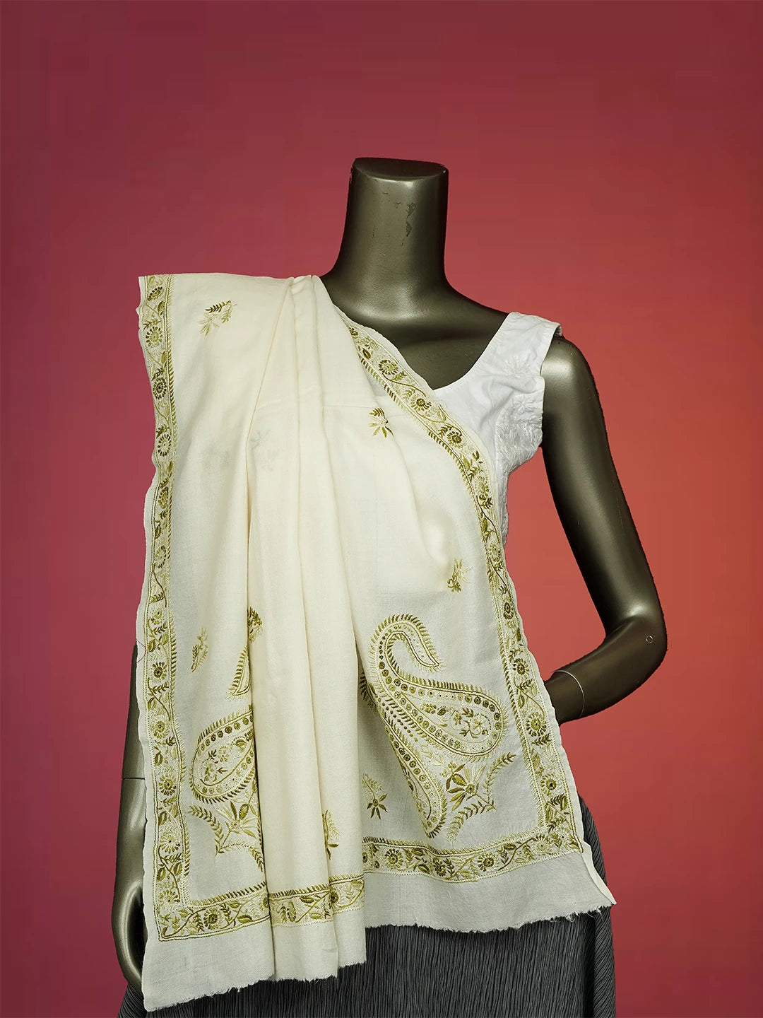 Ada Hand Embroidered White Pashmina Lucknowi Chikankari Do Taar Shawl 01A536070