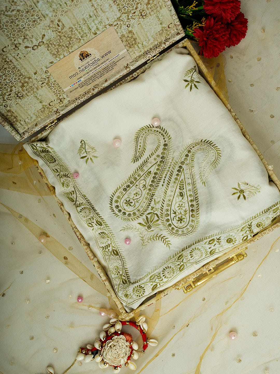 Ada Hand Embroidered White Pashmina Lucknowi Chikankari Do Taar Shawl 01A536070