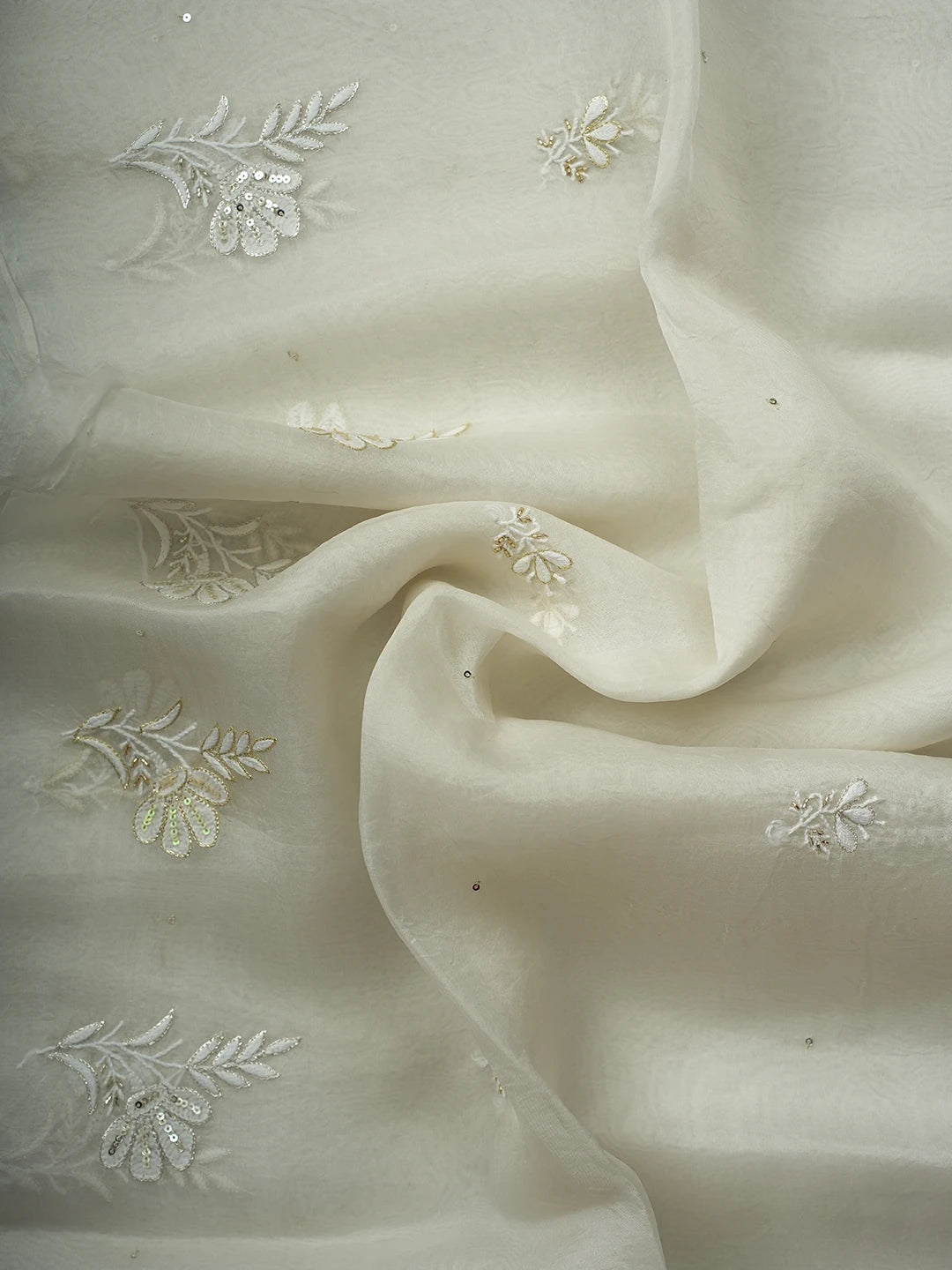 Ada Hand Embroidered White Organza Lucknowi Chikankari Unstitched Kurta Dupatta Set With Cutdana Work 01A590982