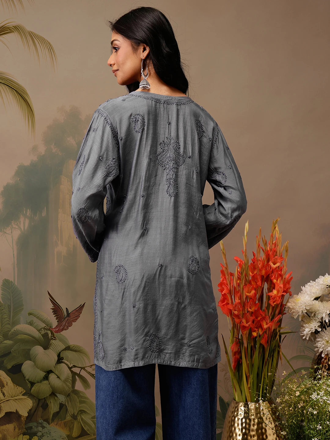 Ada Hand Embroidered Grey Muslin Lucknowi Chikankari Short Kurti A911474