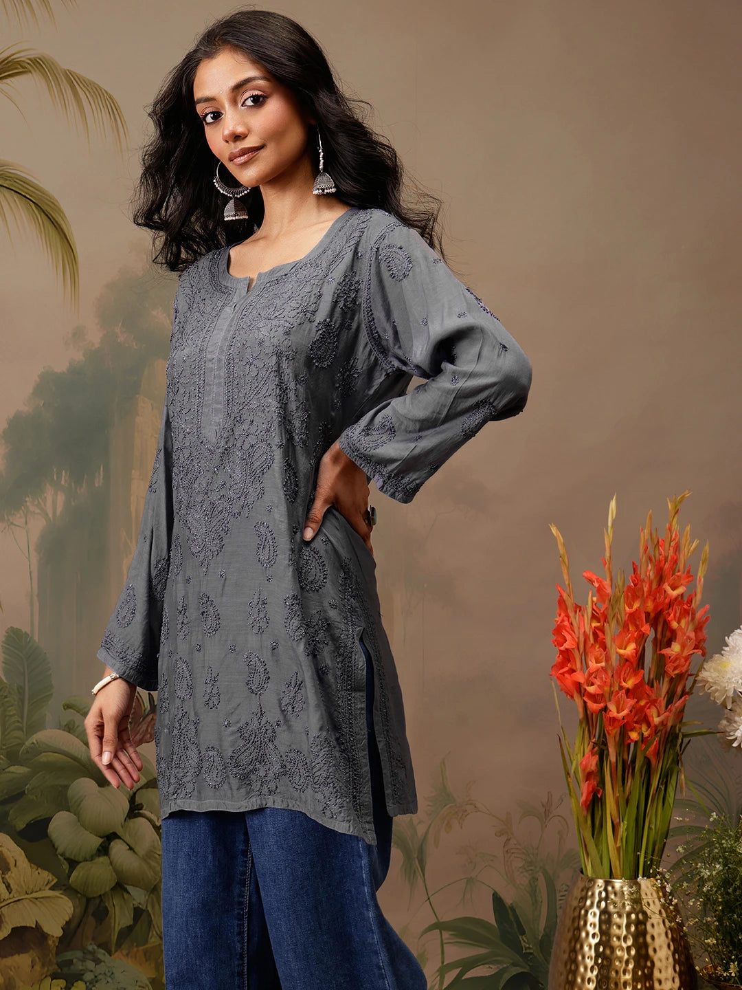 Ada Hand Embroidered Grey Muslin Lucknowi Chikankari Short Kurti A911474