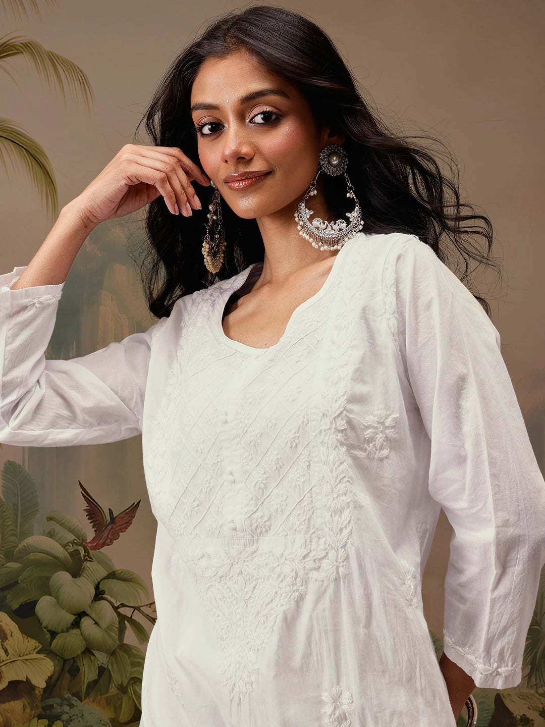 Ada Hand Embroidered White Cotton Lucknowi Chikankari Straight Kurta A411732