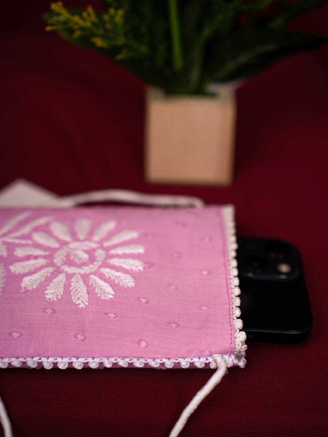 Ada Hand Embroidered Pink Cotton Lucknowi Chikankari Mobile Cover 01A712449