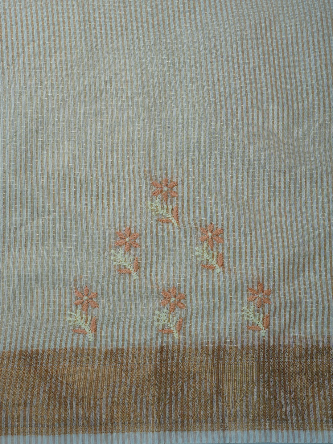 Ada Hand Embroidered White Chanderi Lucknowi Chikankari Saree With Blouse 01A565252