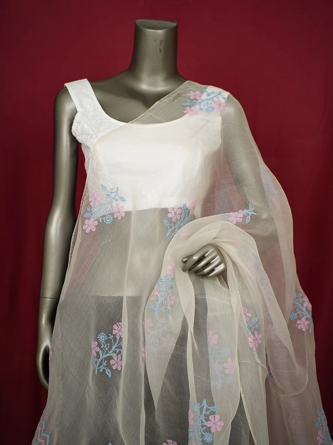 Ada Hand Embroidered White Organza Lucknowi Chikankari Dupatta 01A648859
