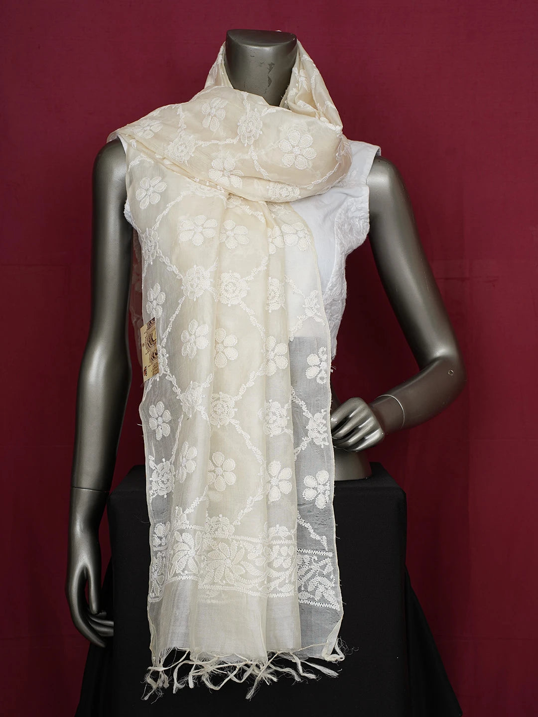 Ada Hand Embroidered White Silk Lucknowi Chikankari Dupatta 01A717550