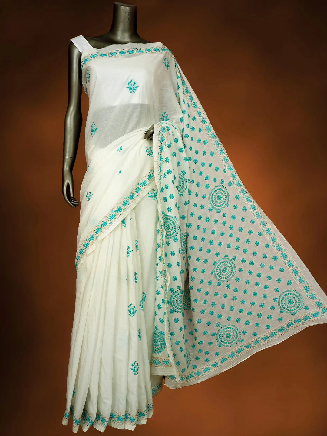 Ada Hand Embroidered White Cotton Lucknowi Chikankari Saree and Blouse With Mukaish Work 01A476963