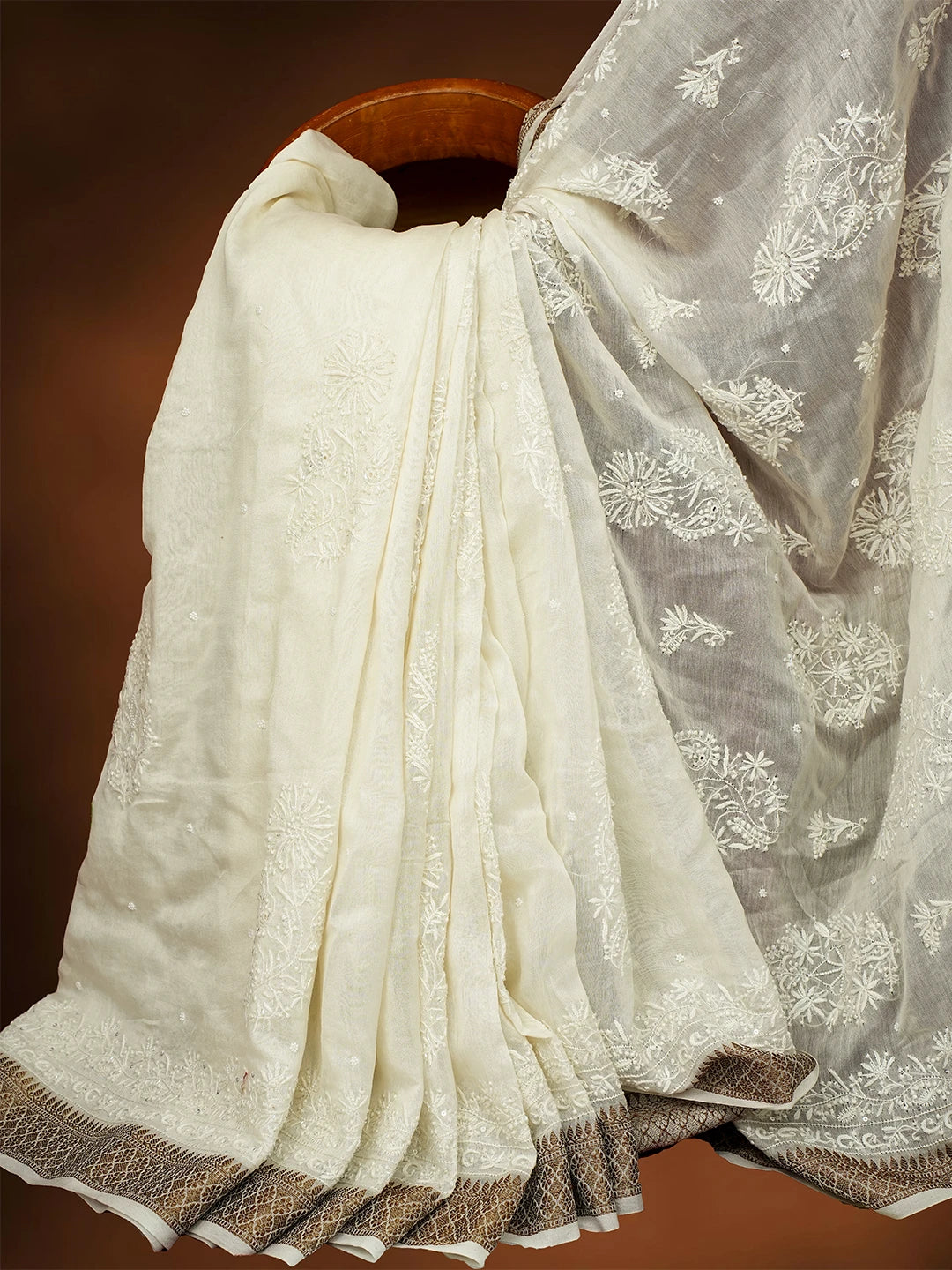 Ada Hand Embroidered White Chanderi Lucknowi Chikankari Saree and Blouse With Cutdana Work 01A642947