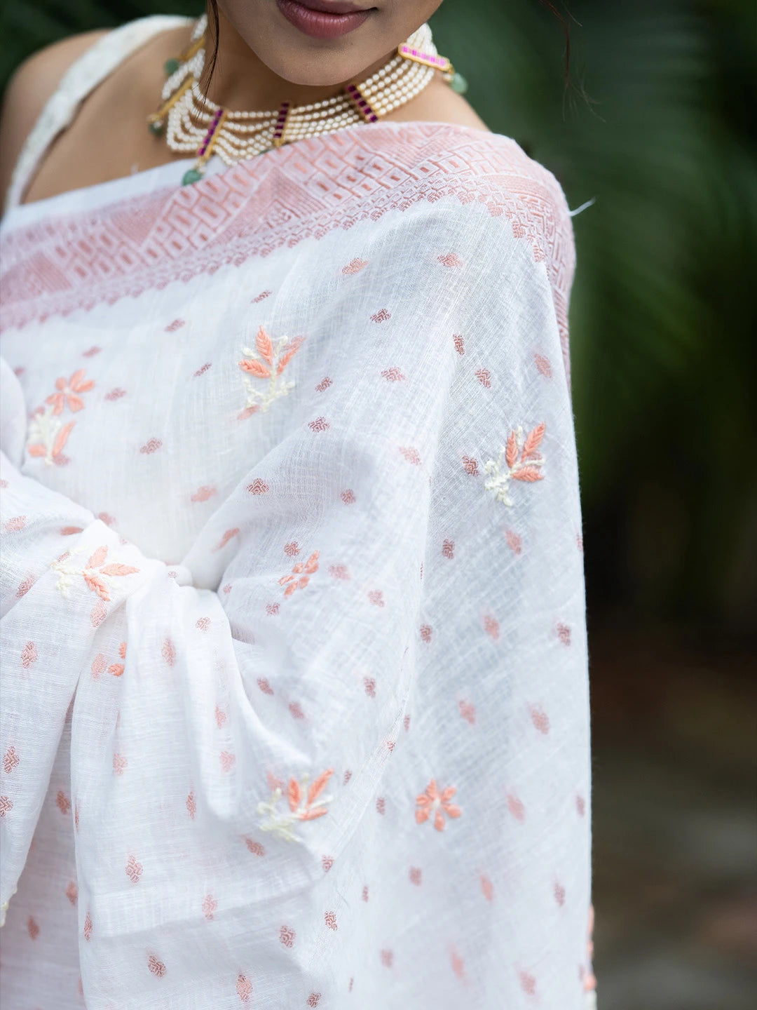 Ada Hand Embroidered Off White Chanderi Lucknowi Chikankari Saree With Blouse A311374