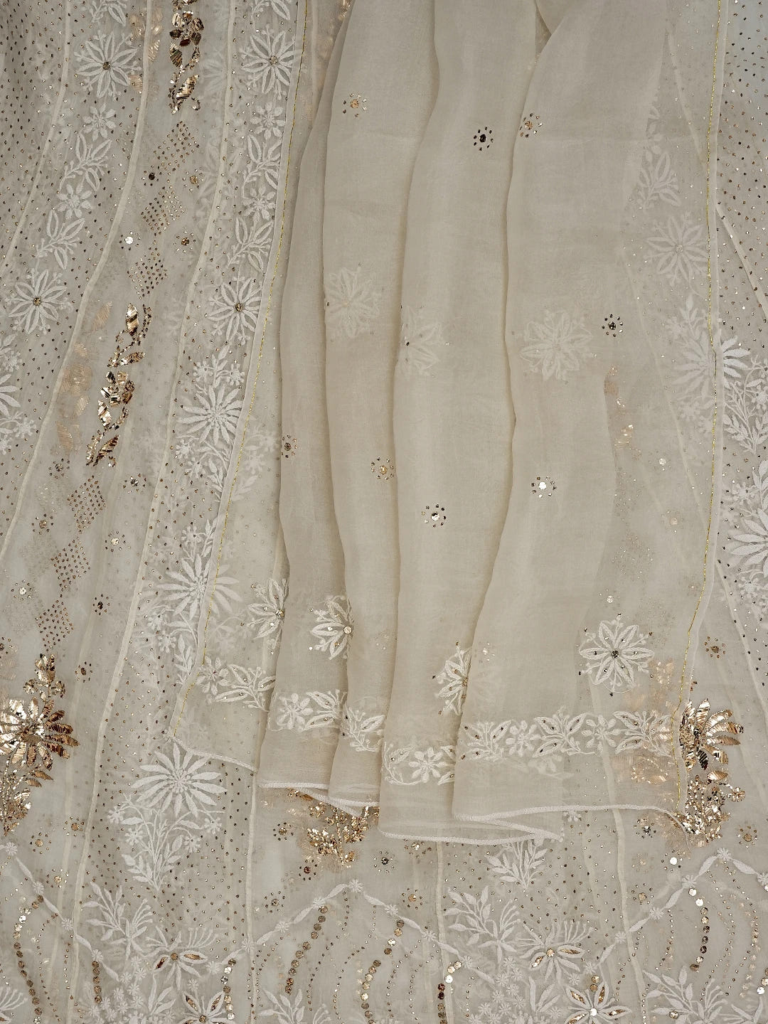 Ada Hand Embroidered Ivory White Organza Lucknowi Chikankari Semi-Stitched Anarkali Kurta Dupatta Set With Mukaish Work 01A414393