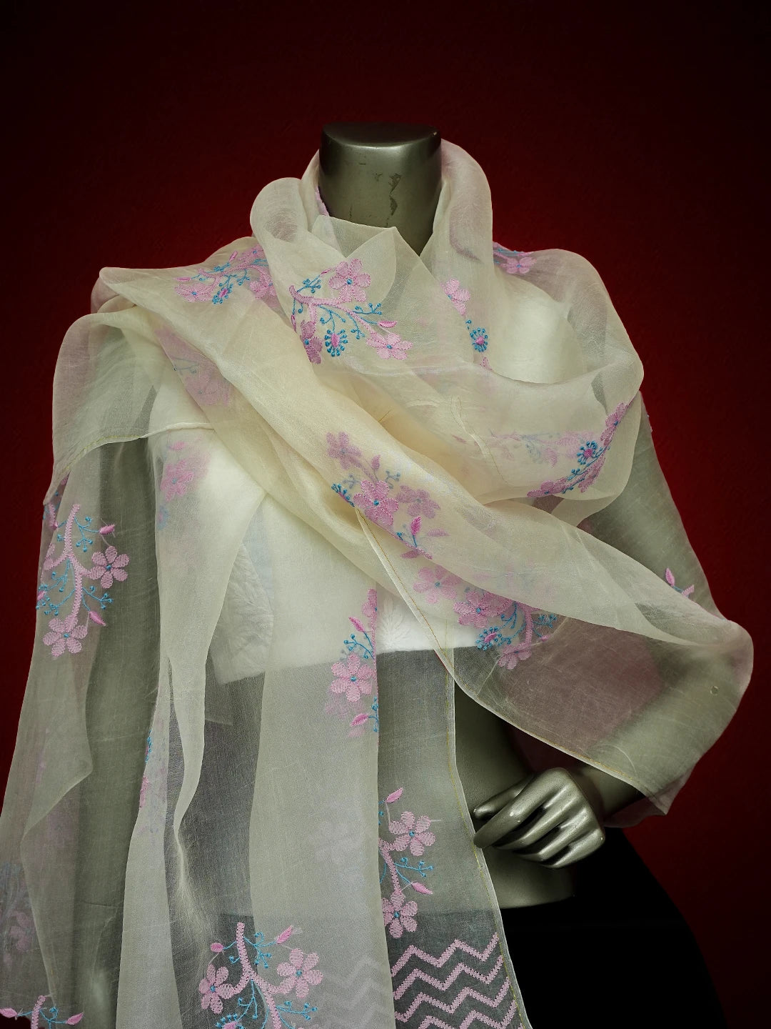 Ada Hand Embroidered White Organza Lucknowi Chikankari Dupatta 01A648862