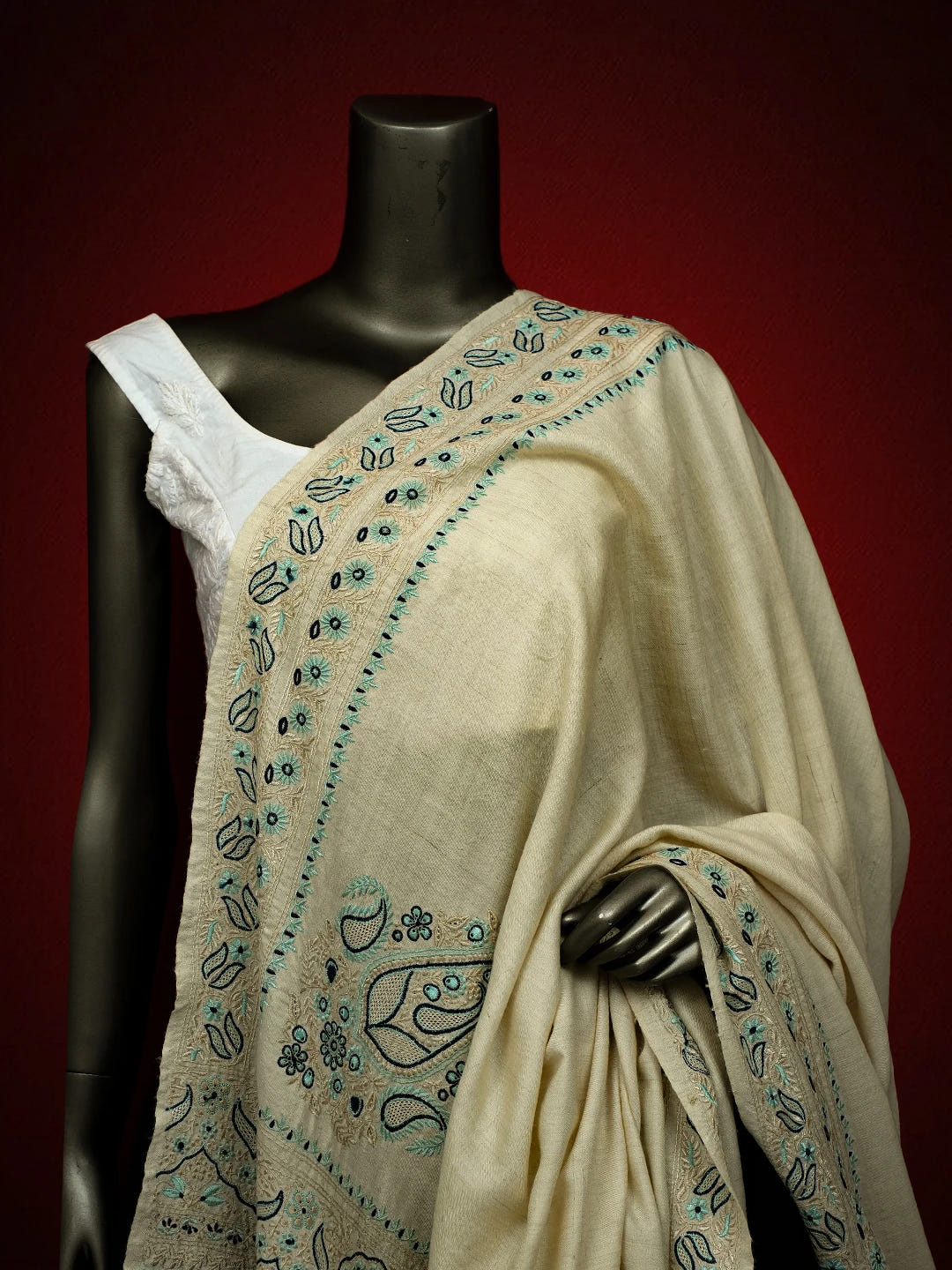 Ada Hand Embroidered Cream Pashmina Lucknowi Chikankari Do Taar Shawl 01A80328