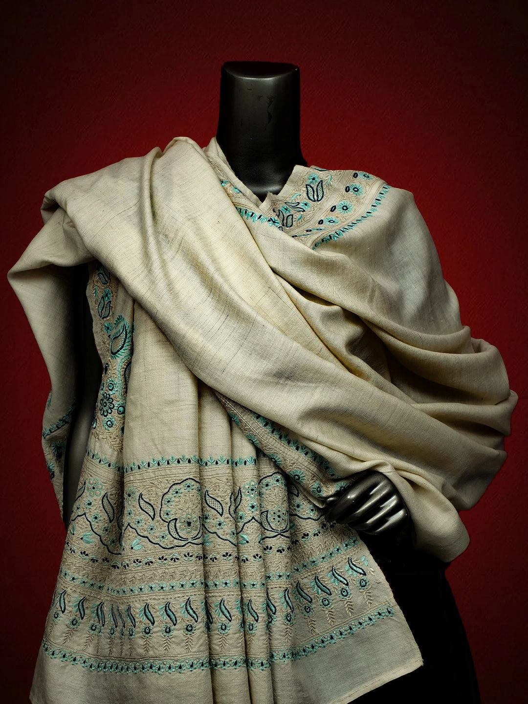 Ada Hand Embroidered Cream Pashmina Lucknowi Chikankari Do Taar Shawl 01A80328