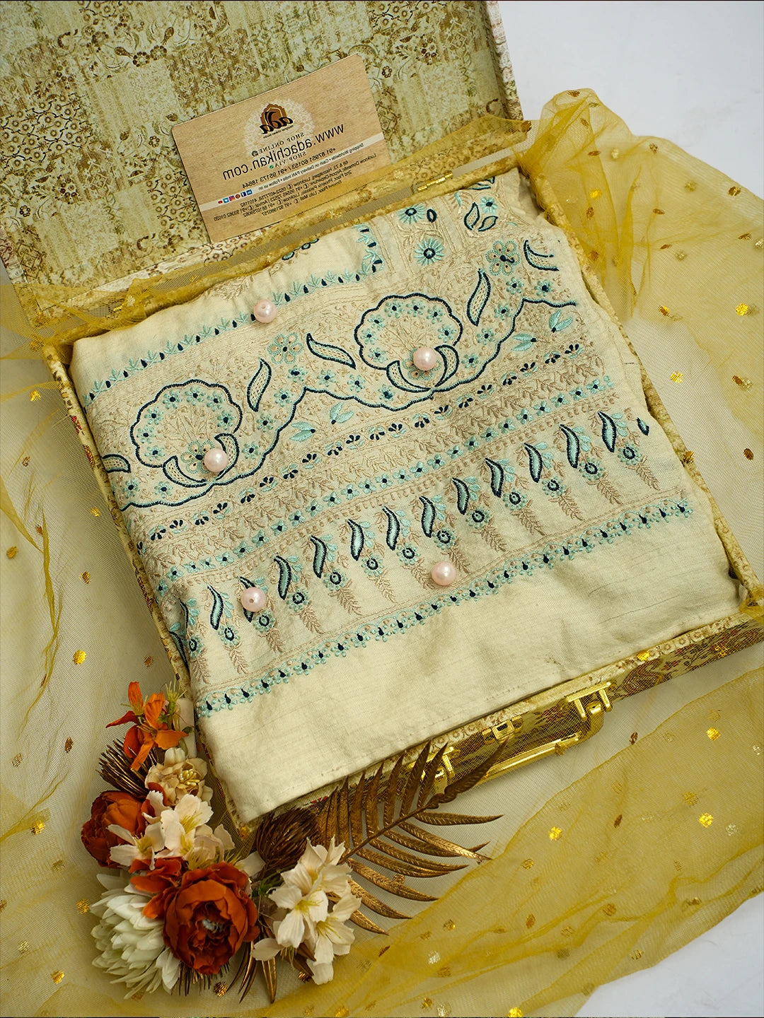 Ada Hand Embroidered Cream Pashmina Lucknowi Chikankari Do Taar Shawl 01A80328