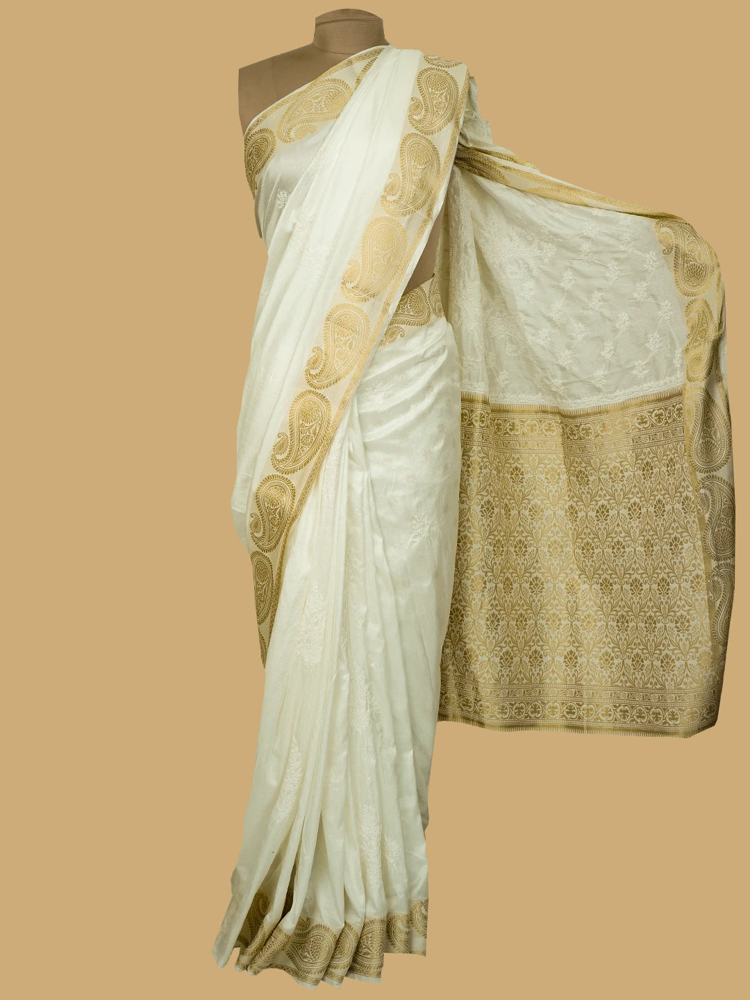 Ada Hand Embroidered White Chanderi Lucknowi Chikankari Saree and Blouse With Zari Work 01A723314