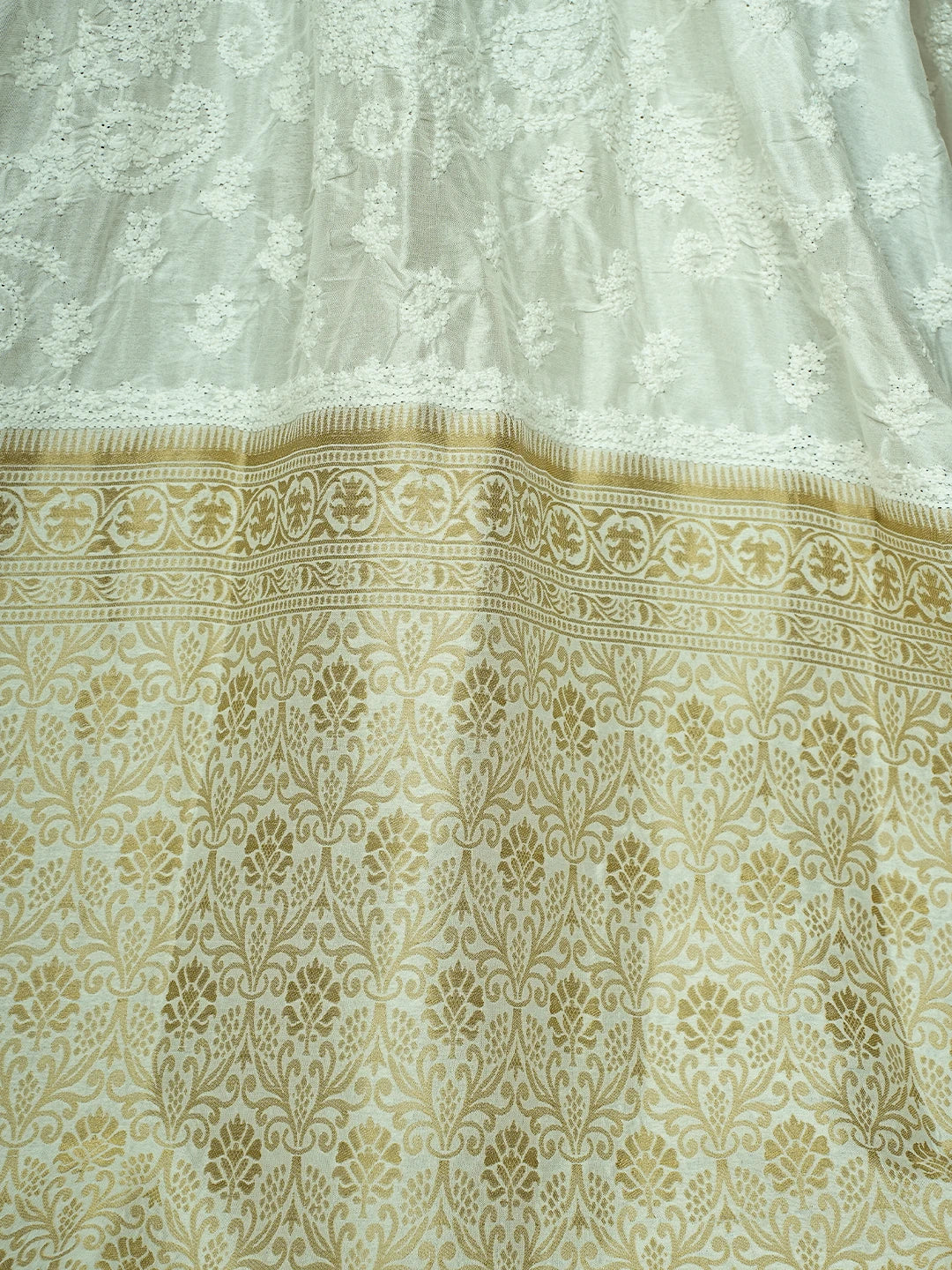Ada Hand Embroidered White Chanderi Lucknowi Chikankari Saree and Blouse With Zari Work 01A723314
