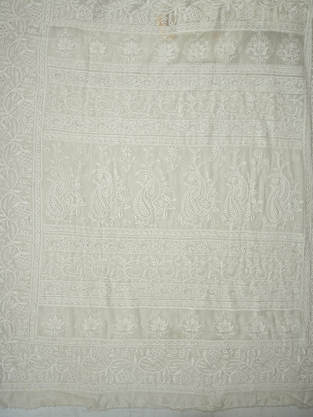Ada Hand Embroidered White Pure Georgette Lucknowi Chikankari Saree and Blouse 01A616438