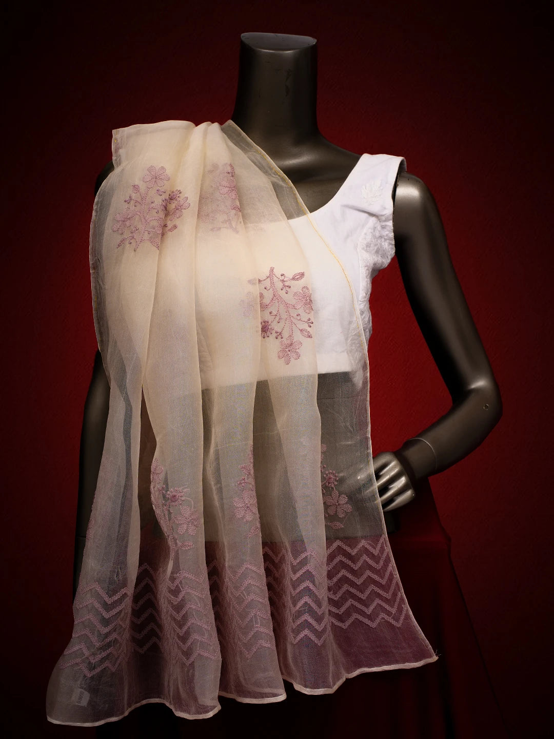 Ada Hand Embroidered Ivory White Organza Lucknowi Chikankari Dupatta With Zari Work 01A673041