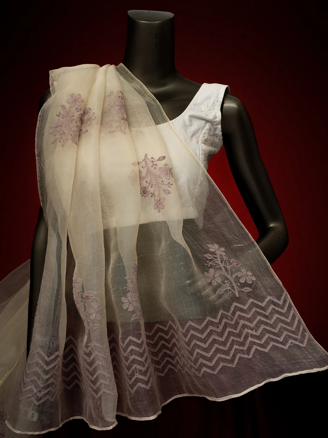 Ada Hand Embroidered Ivory White Organza Lucknowi Chikankari Dupatta With Zari Work 01A673041