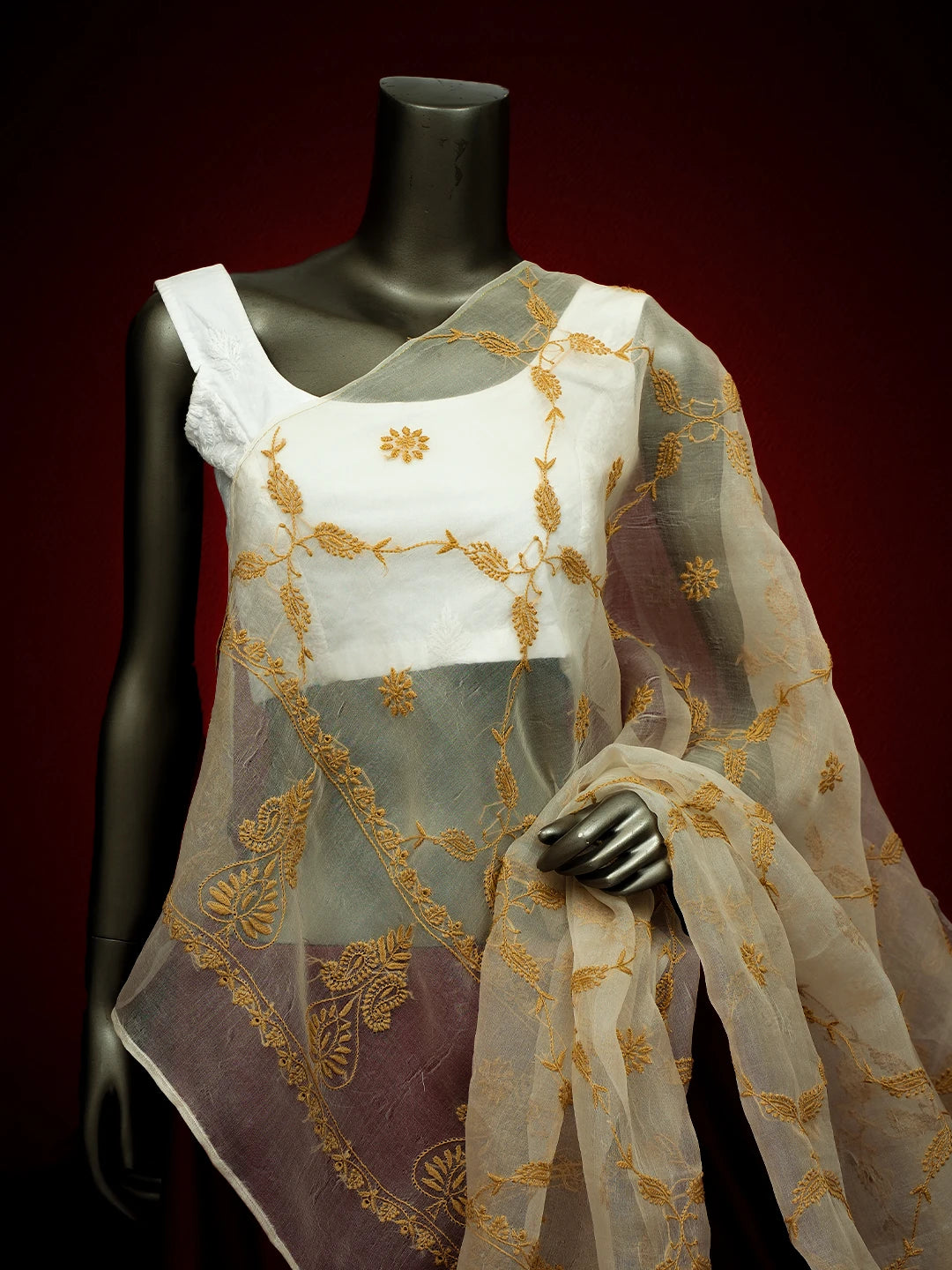 Ada Hand Embroidered Ivory White Organza Lucknowi Chikankari Dupatta With Zari Work 01A695445