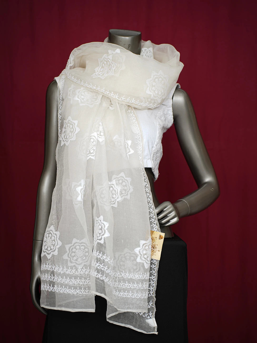 Ada Hand Embroidered White Organza Lucknowi Chikankari Dupatta 01A695070