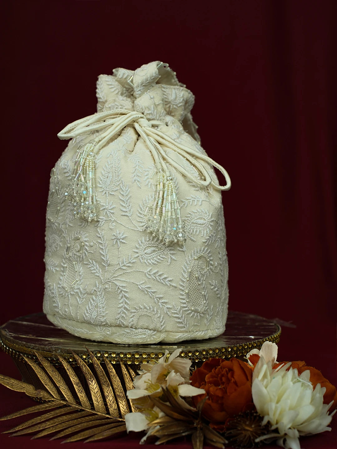 Ada Hand Embroidered White Pure Georgette Lucknowi Chikankari Potli Bag With Cutdana Work 01A728870