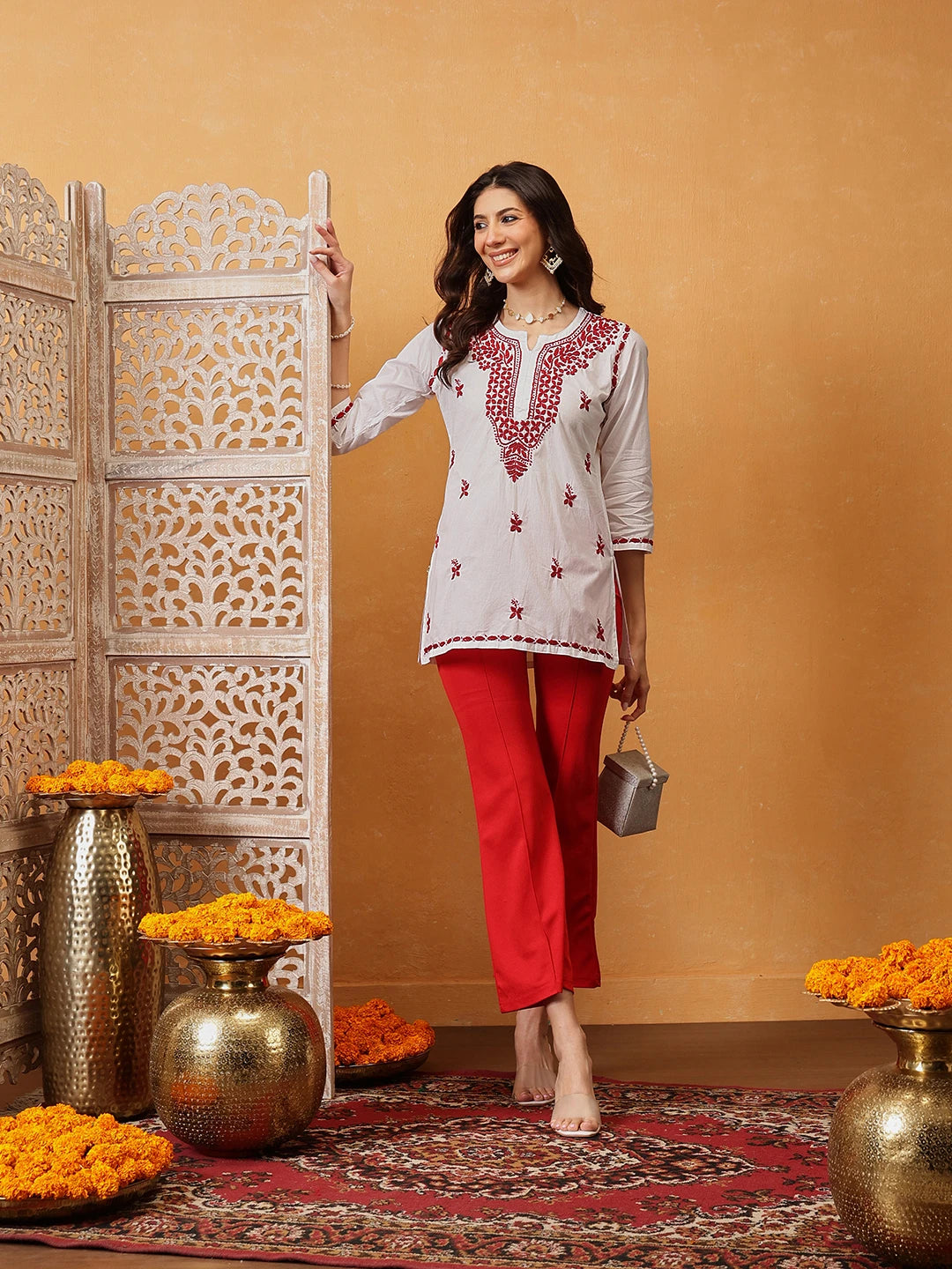 Ada Hand Embroidered White Cotton Lucknowi Chikankari Short Kurti A911478