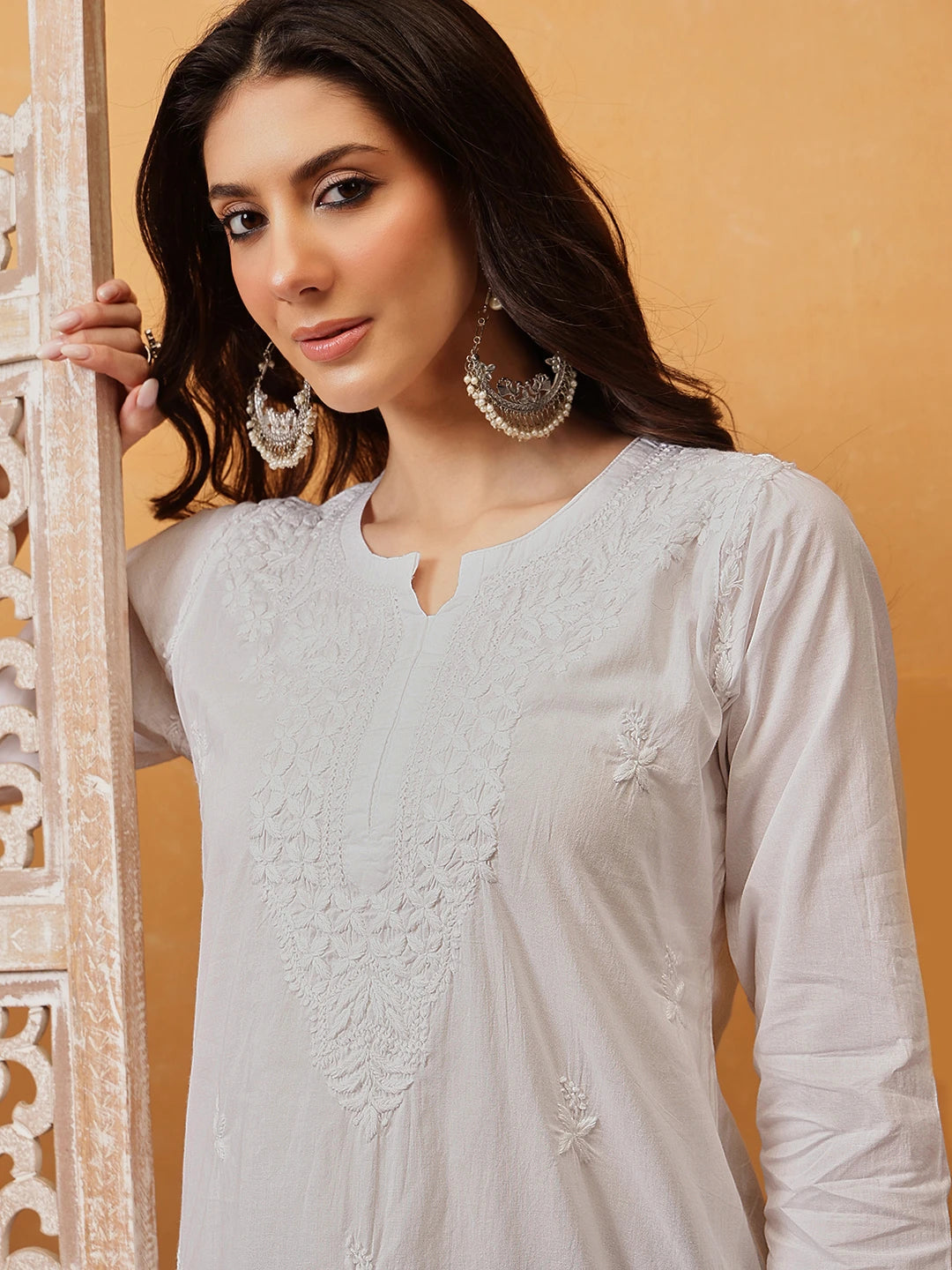 Ada Hand Embroidered White Cotton Lucknowi Chikankari Short Kurti A911480