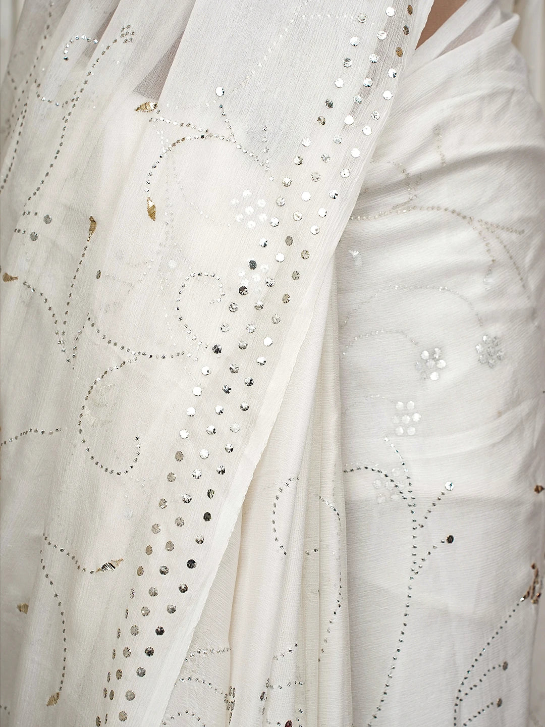 Ada Hand Embroidered White Chiffon Lucknowi Chikankari Saree and Blouse With Mukaish Work 01A726095