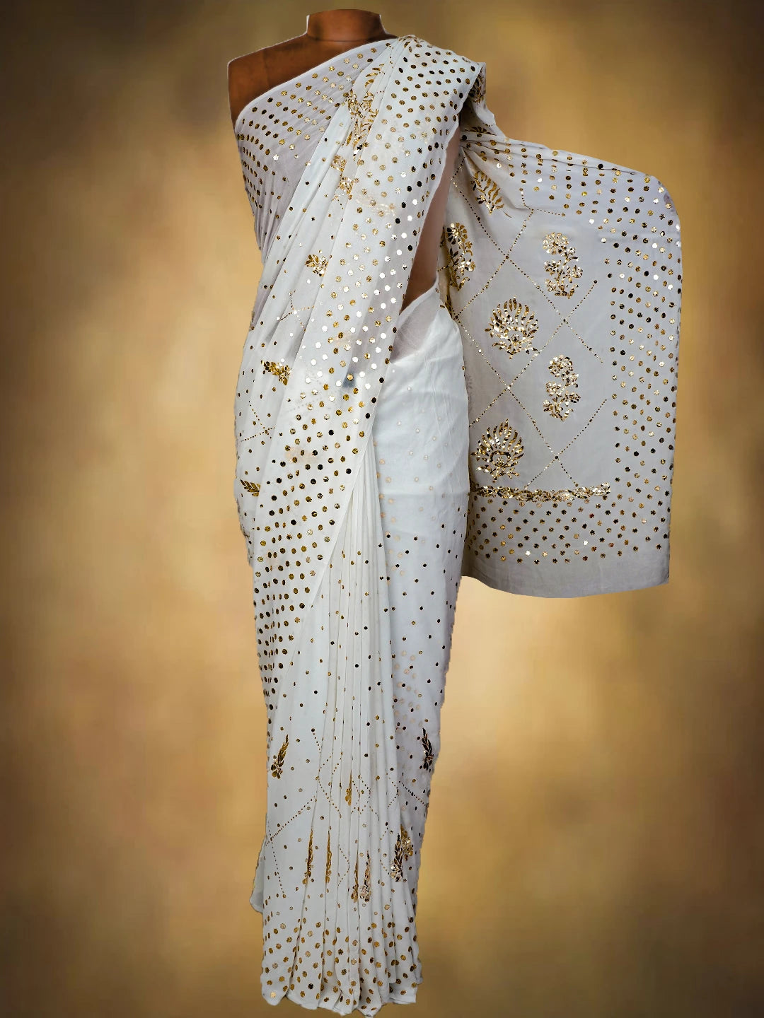 Ada Hand Embroidered White Viscose Georgette Lucknowi Chikankari Saree and Blouse With Mukaish Work 01A717557