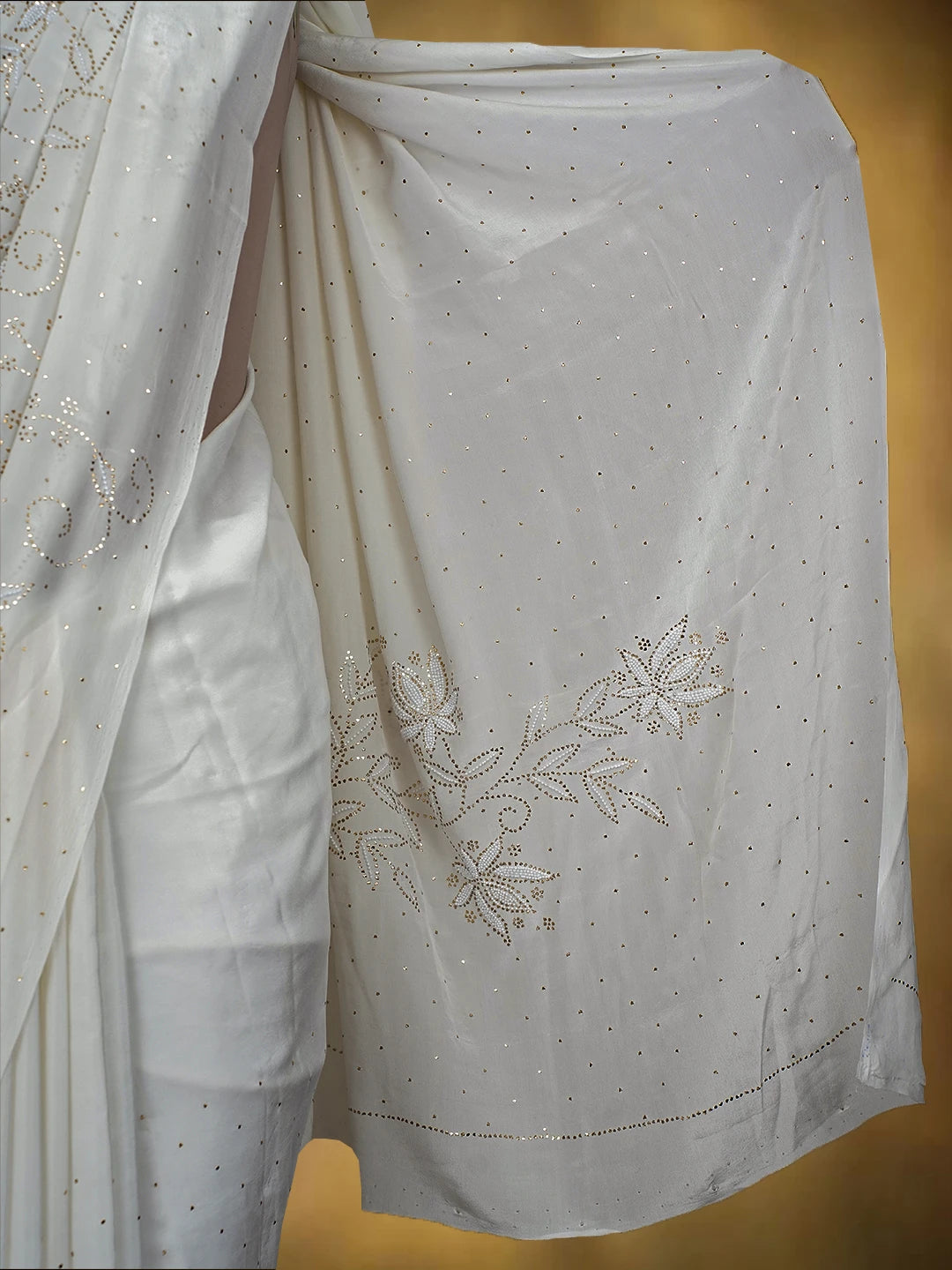 Ada Hand Embroidered White Pure Crepe Lucknowi Chikankari Saree and Blouse With Mukaish Work 01A509587