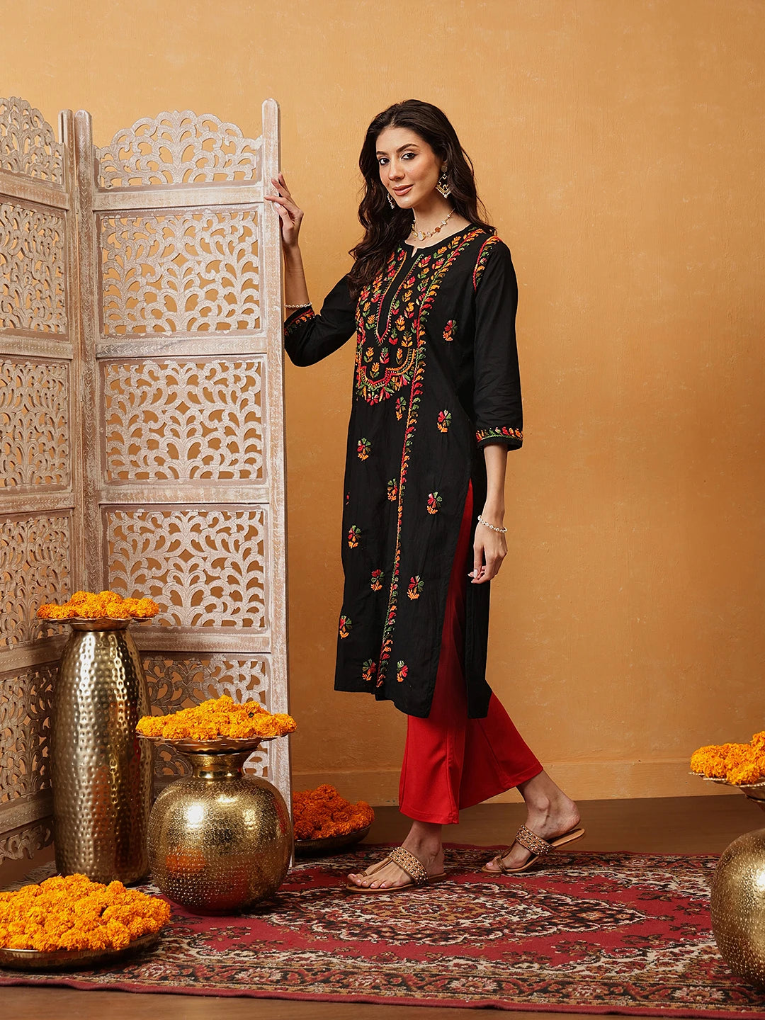 Ada Hand Embroidered Black Cotton Lucknowi Chikankari Straight Kurta A411752