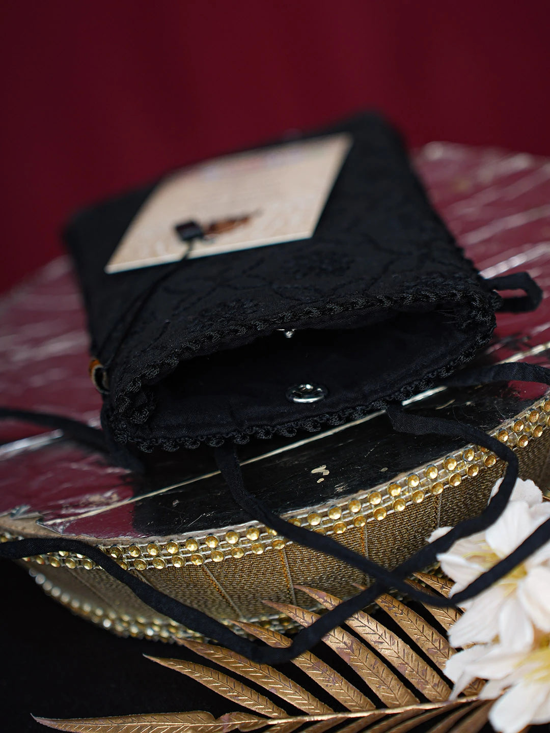 Ada Hand Embroidered Black Chanderi Lucknowi Chikankari Mobile Cover 01A728895