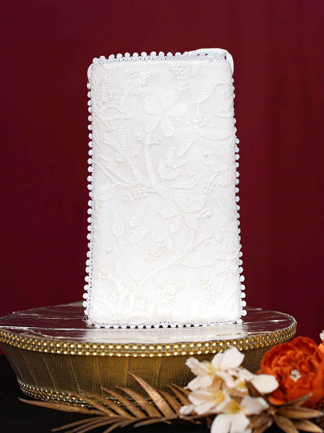 Ada Hand Embroidered White Georgette Lucknowi Chikankari Mobile Cover 01A748808