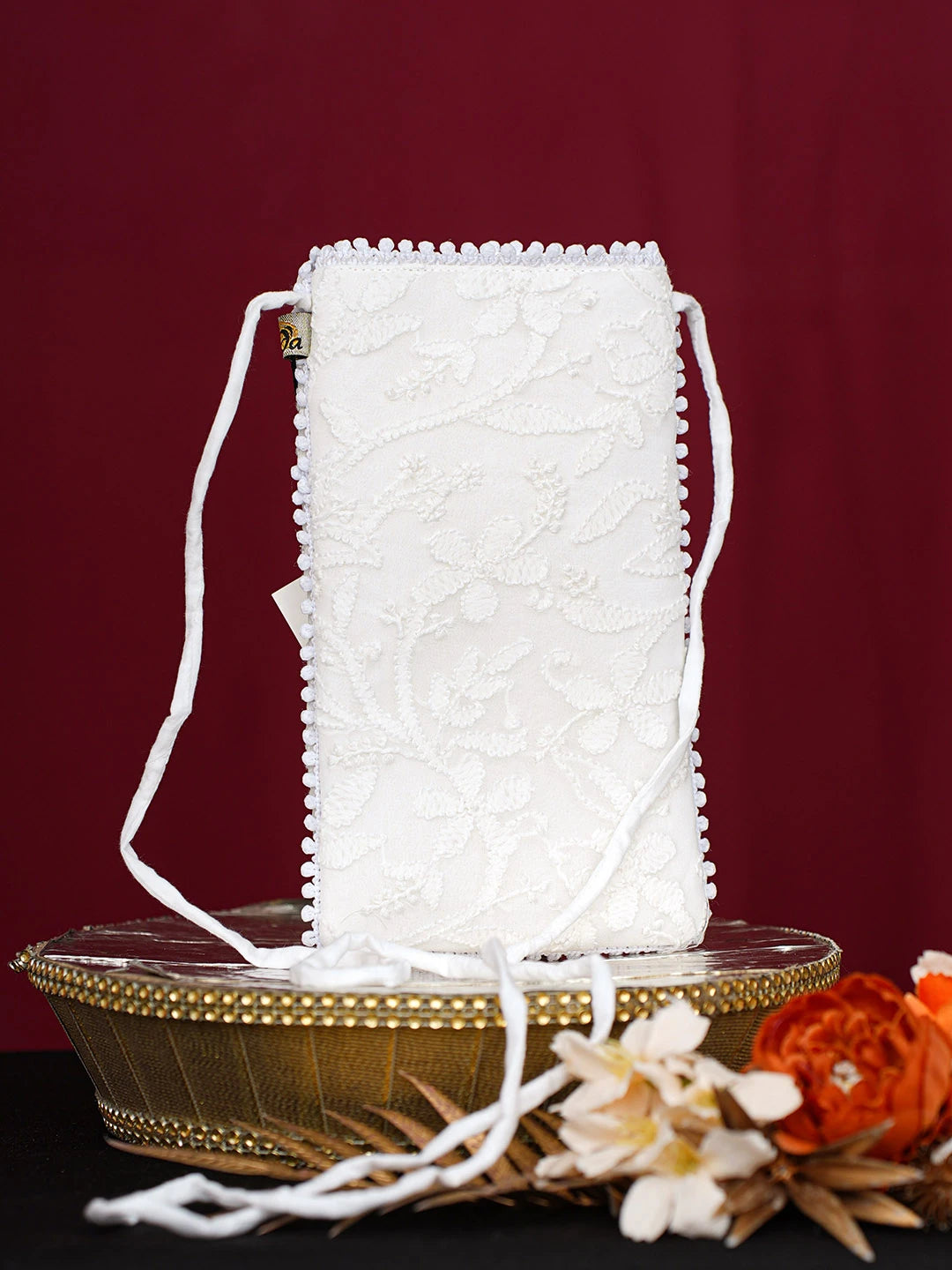 Ada Hand Embroidered White Georgette Lucknowi Chikankari Mobile Cover 01A748808