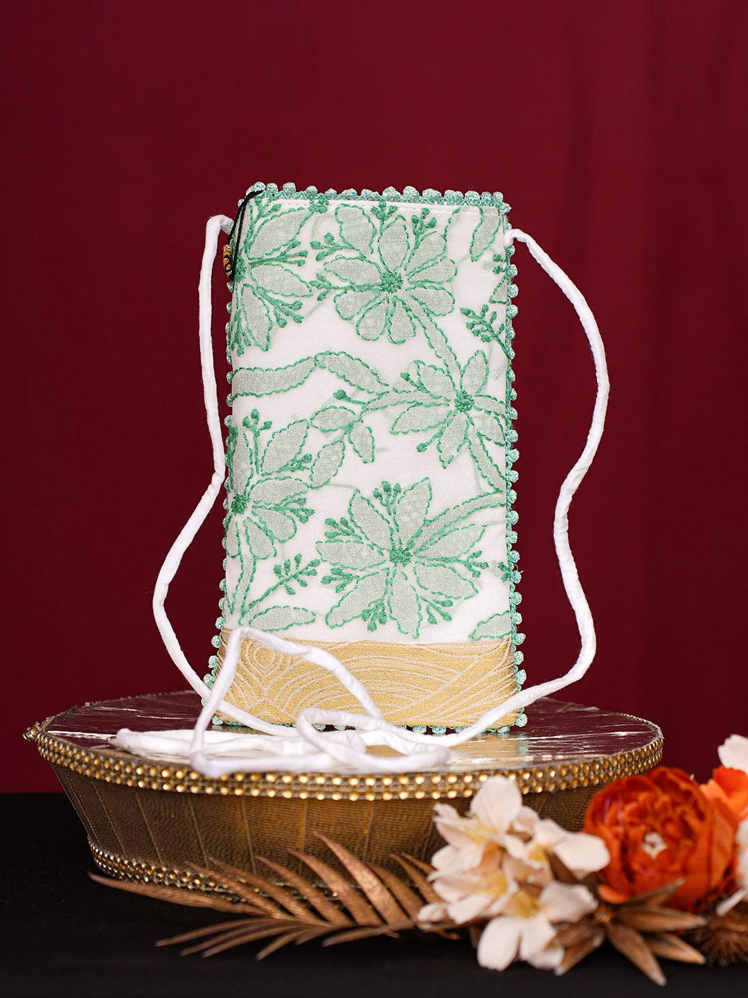 Ada Hand Embroidered White Georgette Lucknowi Chikankari Mobile Cover 01A730855