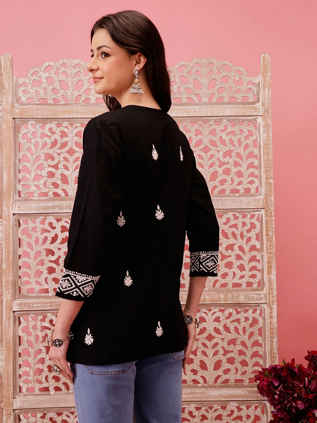 Ada Hand Embroidered Black Cotton Lucknowi Chikankari Straight Kurti A911483