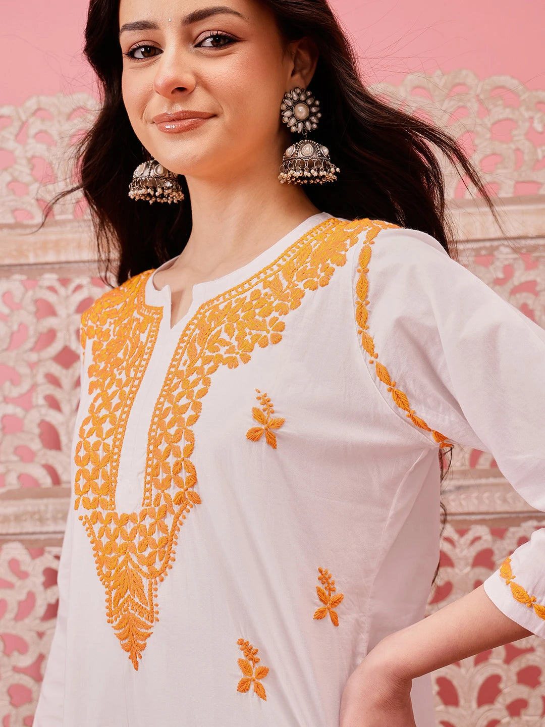 Ada Hand Embroidered White Cotton Lucknowi Chikankari Short Kurti A911481