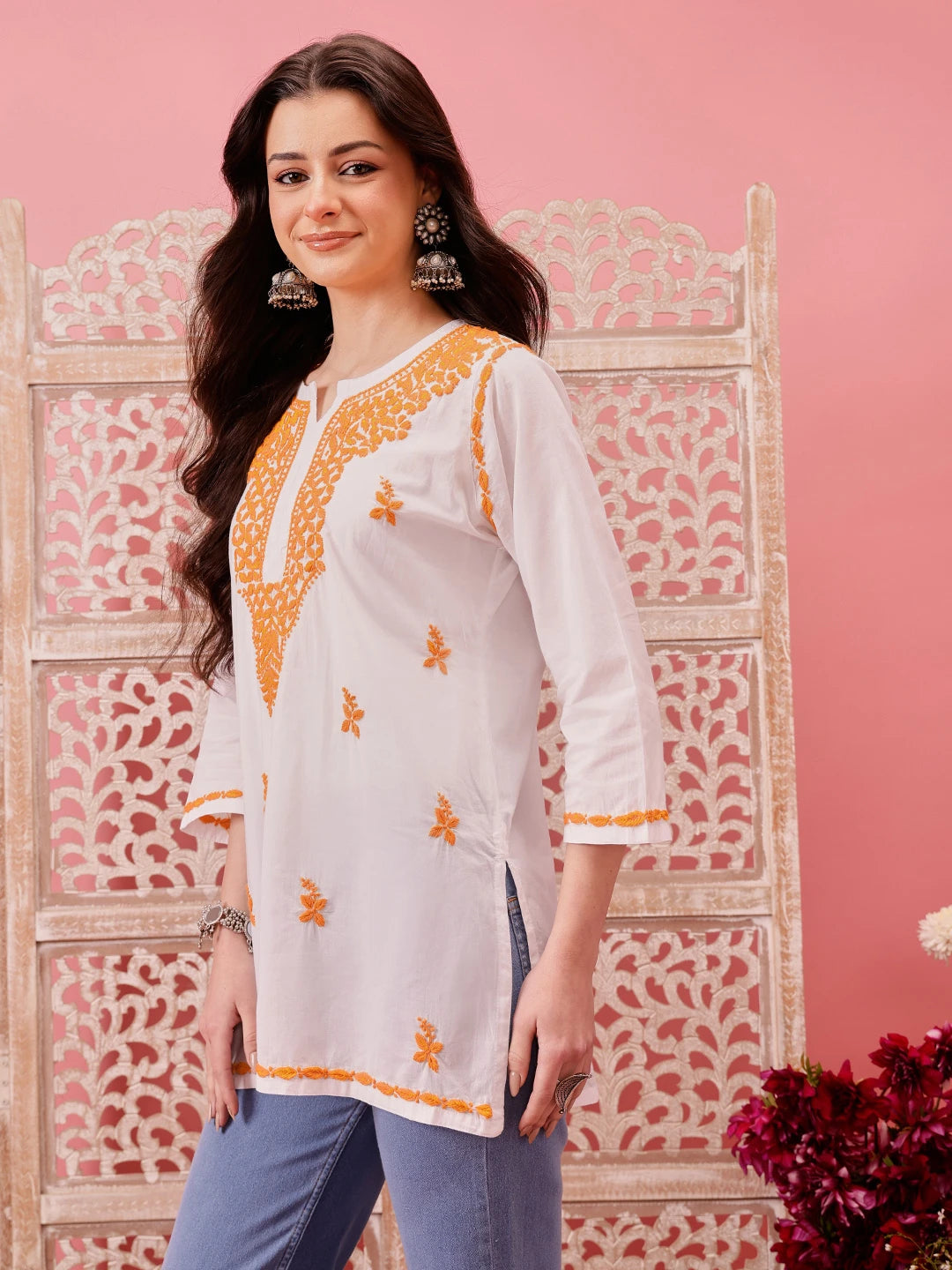 Ada Hand Embroidered White Cotton Lucknowi Chikankari Short Kurti A911481