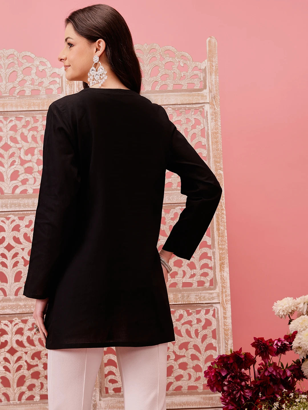 Ada Hand Embroidered Black Pure Cotton Lucknowi Chikankari Straight Shirt A911488