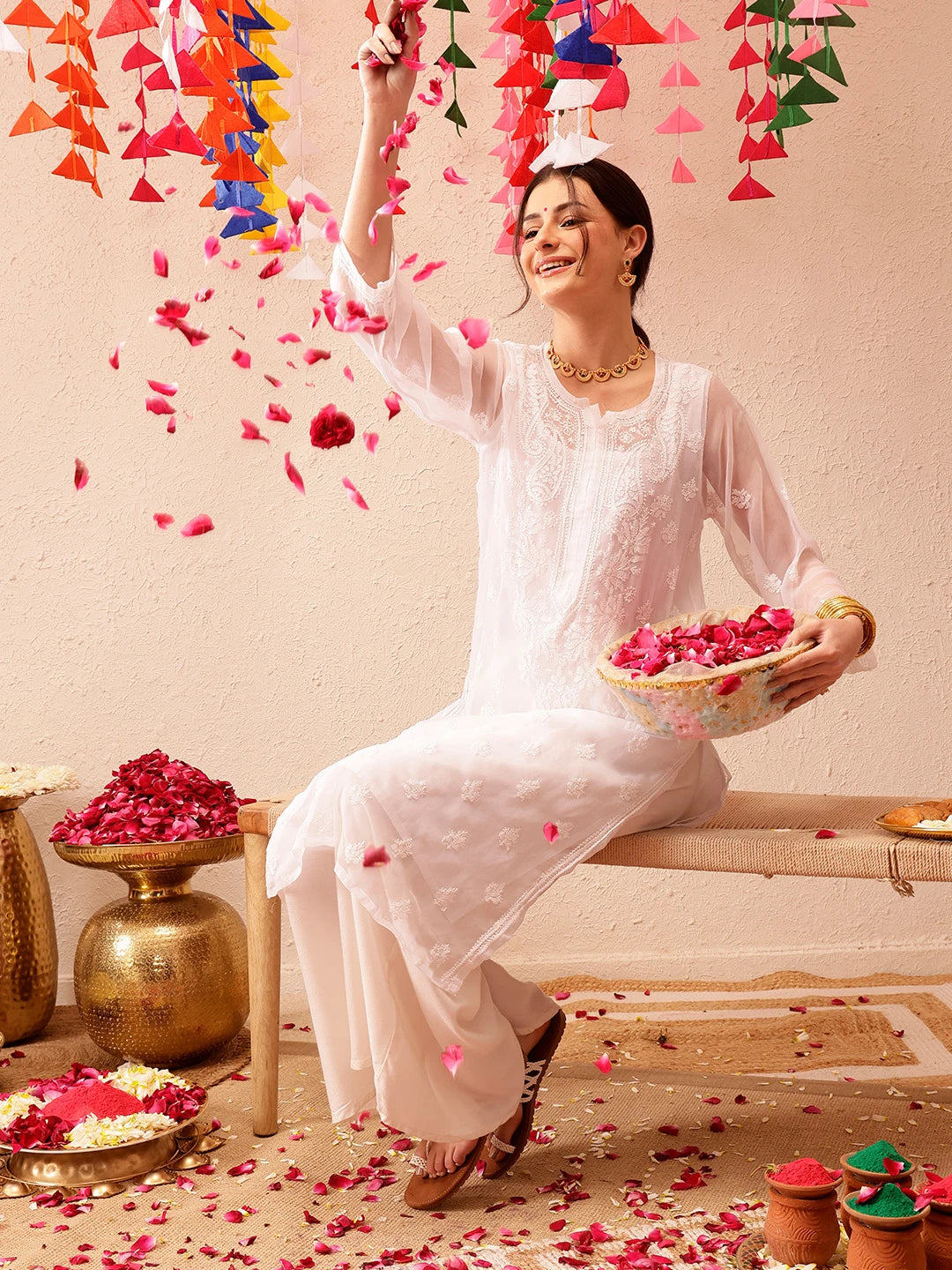 Ada Hand Embroidered White Georgette Lucknowi Chikankari Straight Kurta With Slip A138791